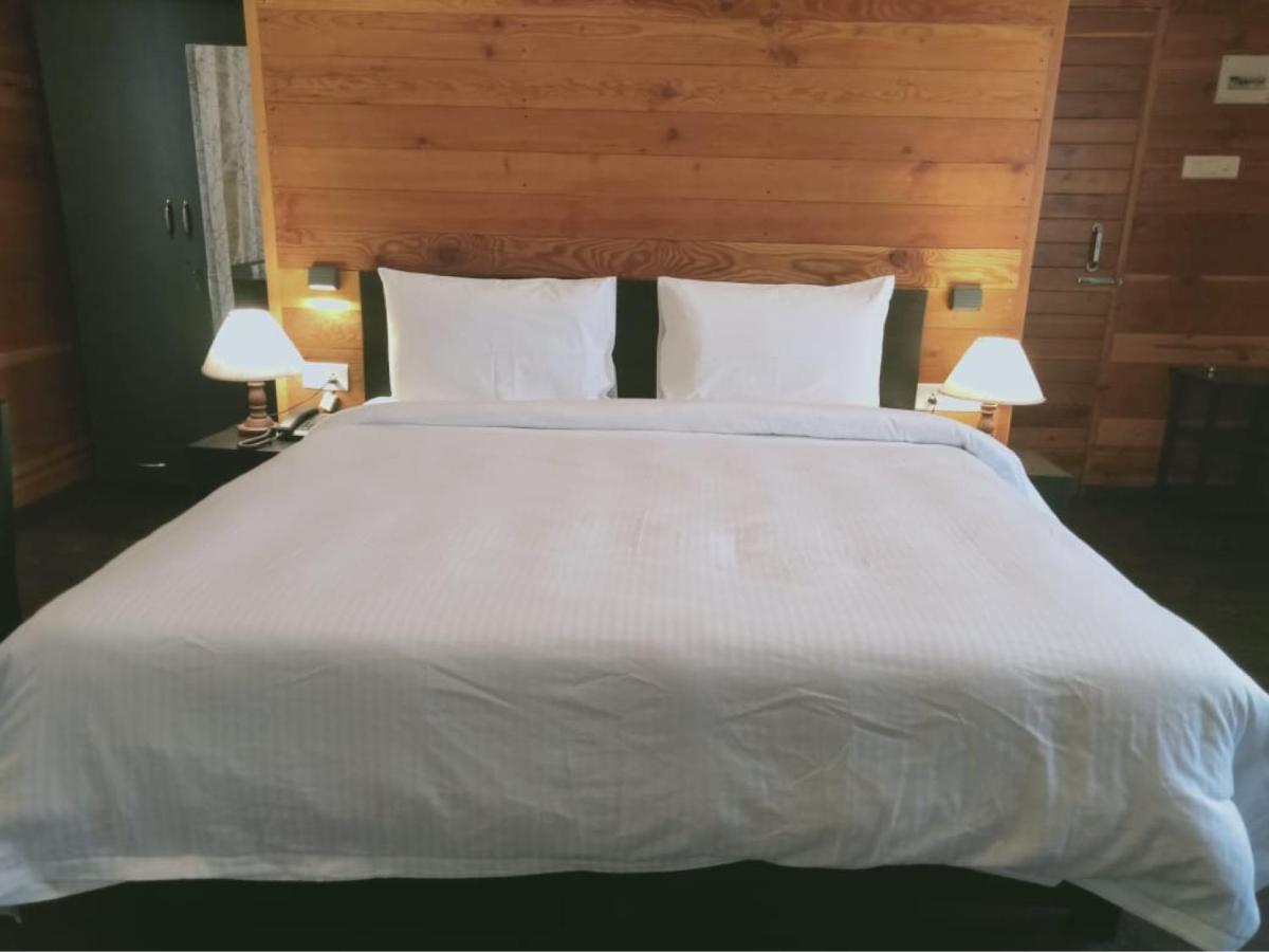 Le Roi Floating Huts & Eco Rooms Tehri New Tehri Bagian luar foto