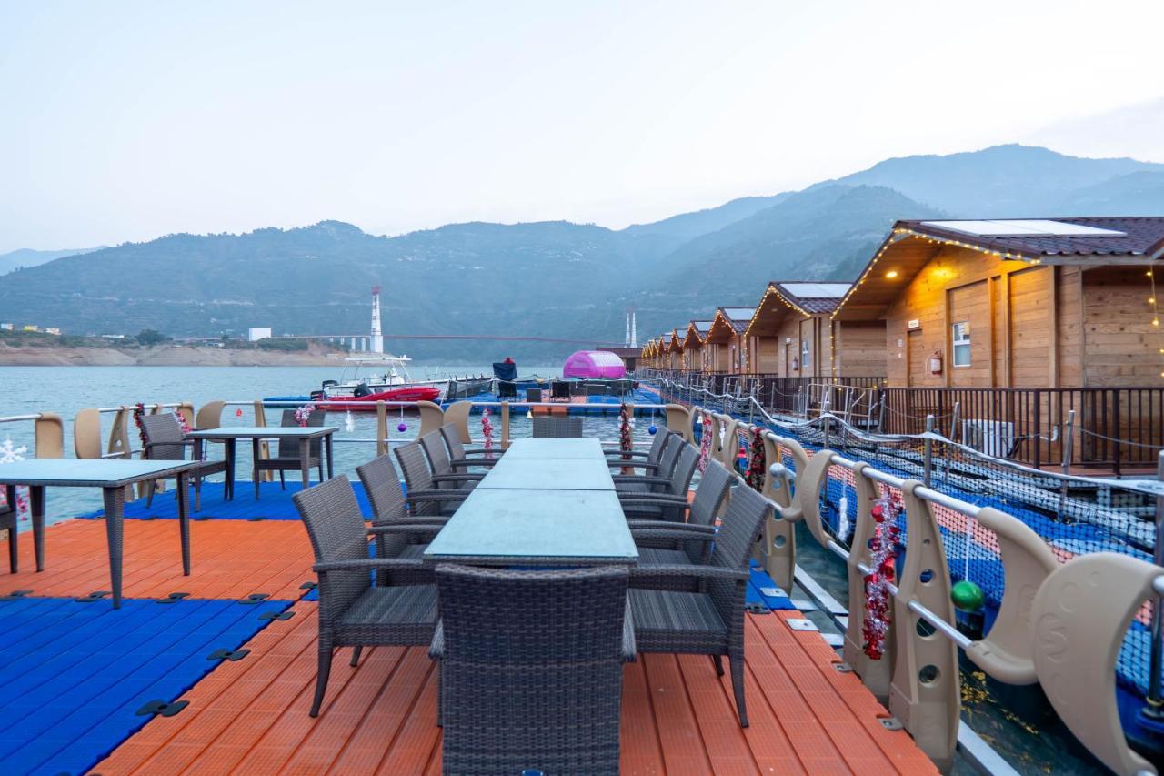 Le Roi Floating Huts & Eco Rooms Tehri New Tehri Bagian luar foto