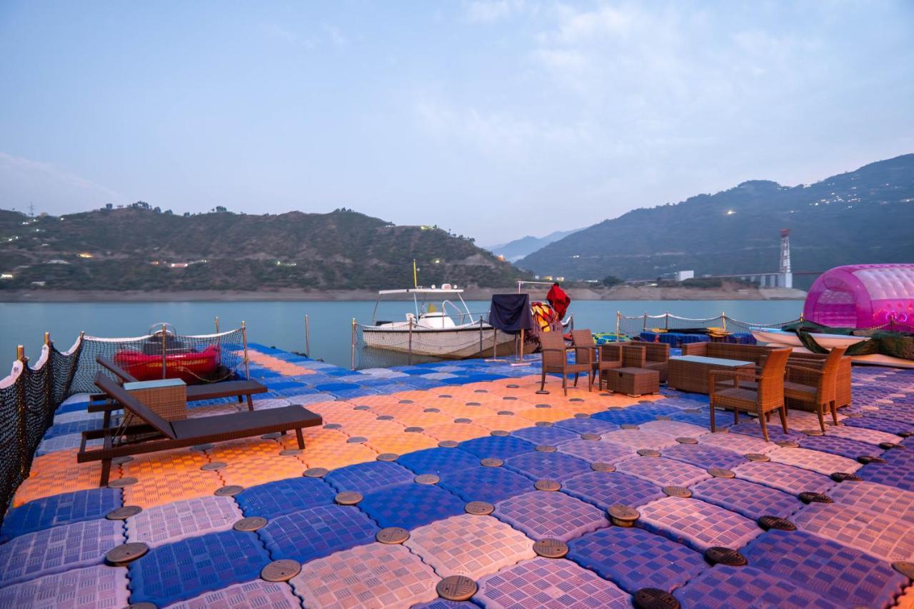 Le Roi Floating Huts & Eco Rooms Tehri New Tehri Bagian luar foto